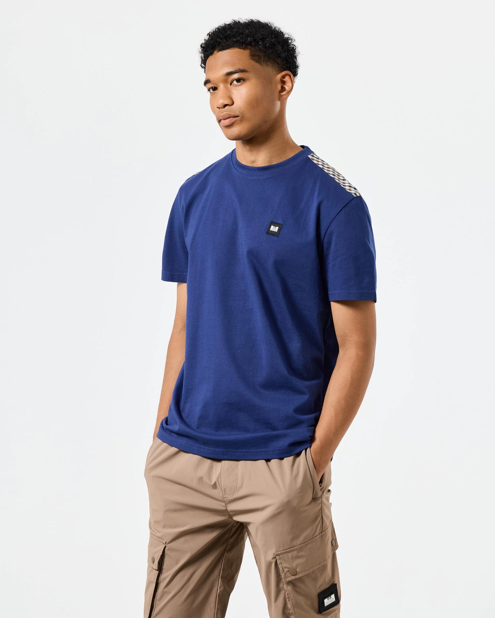 Weekend Offender Diaz T-Shirt Bright Navy